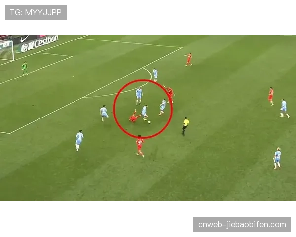 幕后故事：英超裁判组如何通过训练，跟上日益提升的比赛节奏